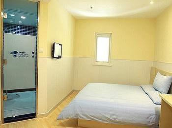 Hanting Haiyou Express Shenyang Sanhao Street Exterior foto